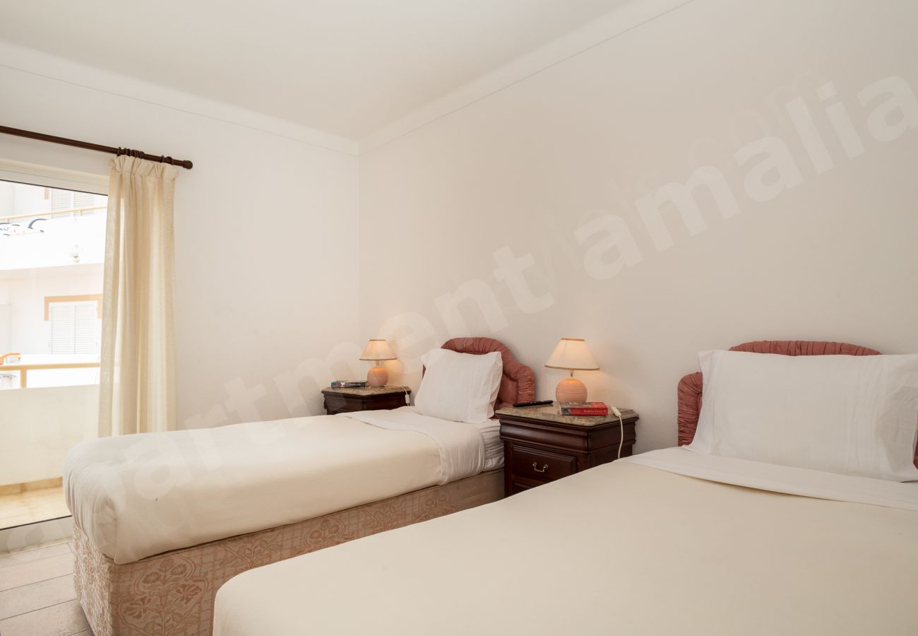 Apartamento em Carvoeiro - Apartment Amalia