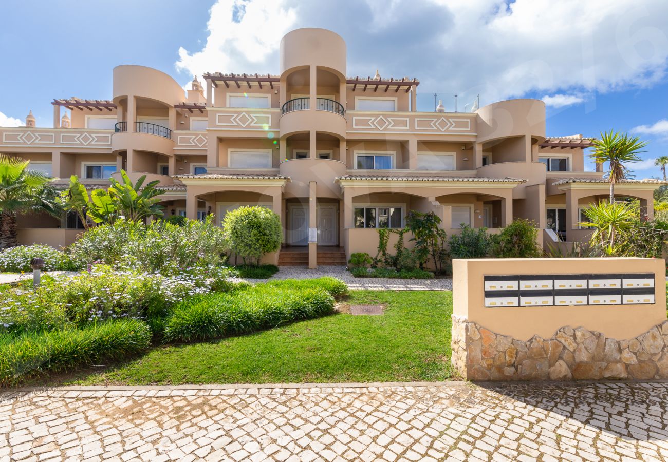 Casa geminada em Carvoeiro - Boa Nova 32/6