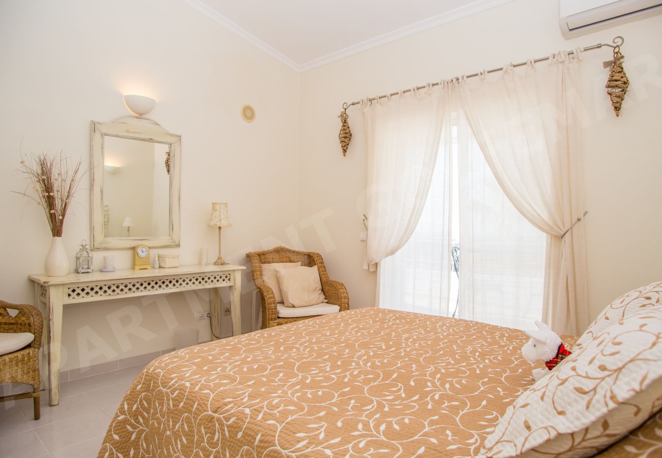 Apartment in Carvoeiro - Vila Golfemar