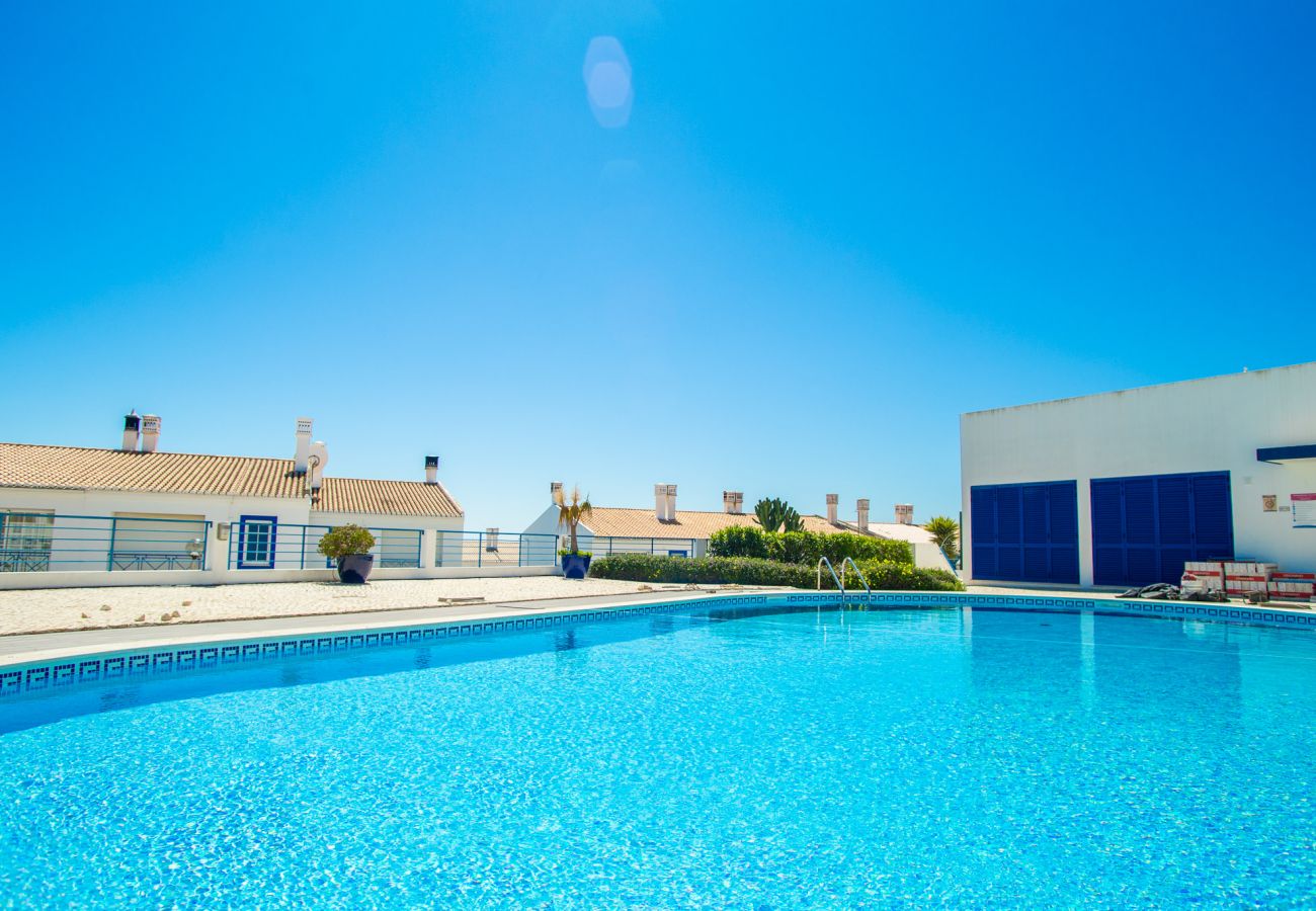 Townhouse in Luz - Fontainhas 65B