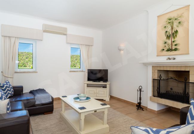 Villa in Budens - Casa Clajon Villa in Budens - Casa Clajon