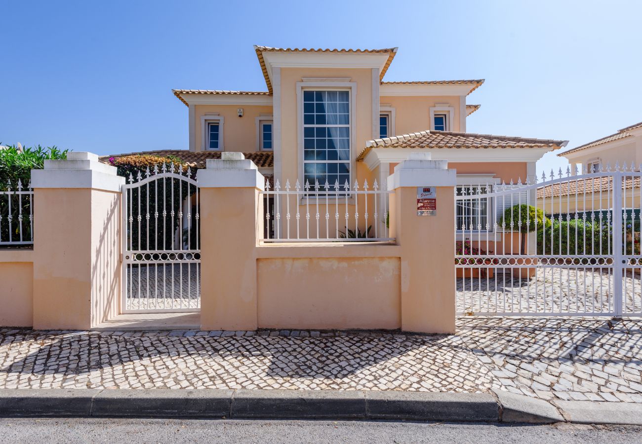 Villa in Quinta do Lago - Casa Lago - Varandas do Lago