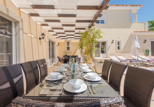 Villa in Quinta do Lago - Endless Summer Luxury Villa Villa in Quinta do Lago - Endless Summer Luxury Villa