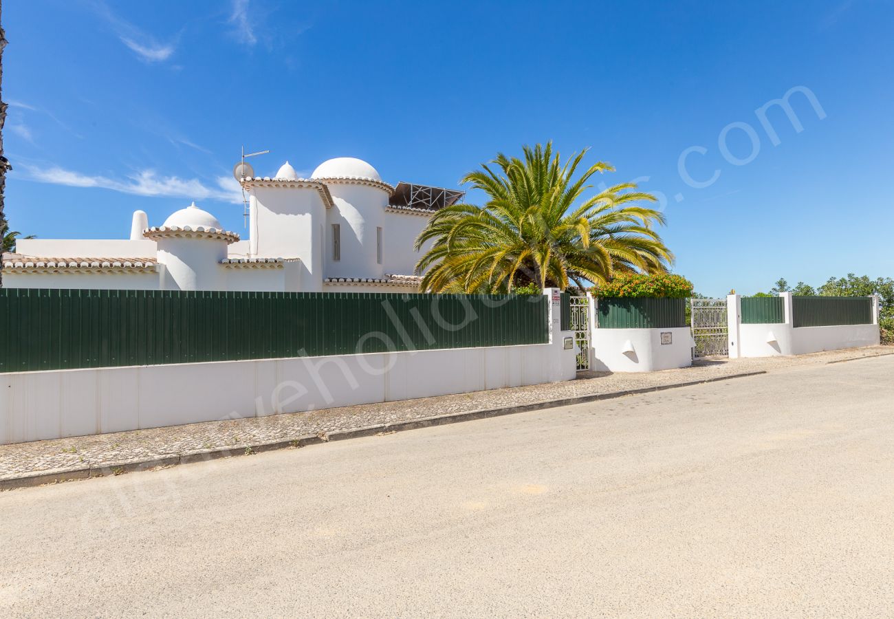 Villa in Carvoeiro - Villa Carpe Diem