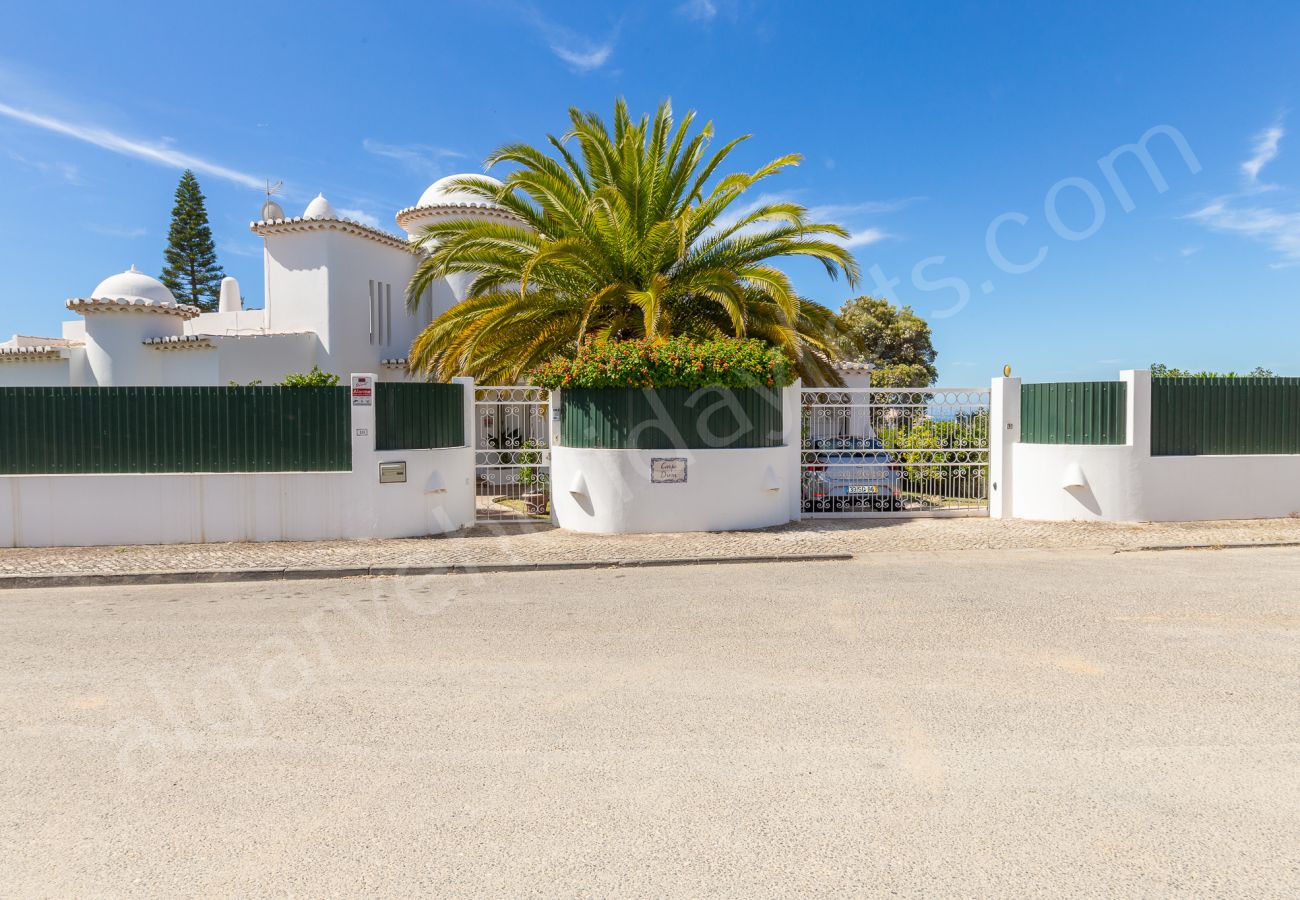 Villa in Carvoeiro - Villa Carpe Diem