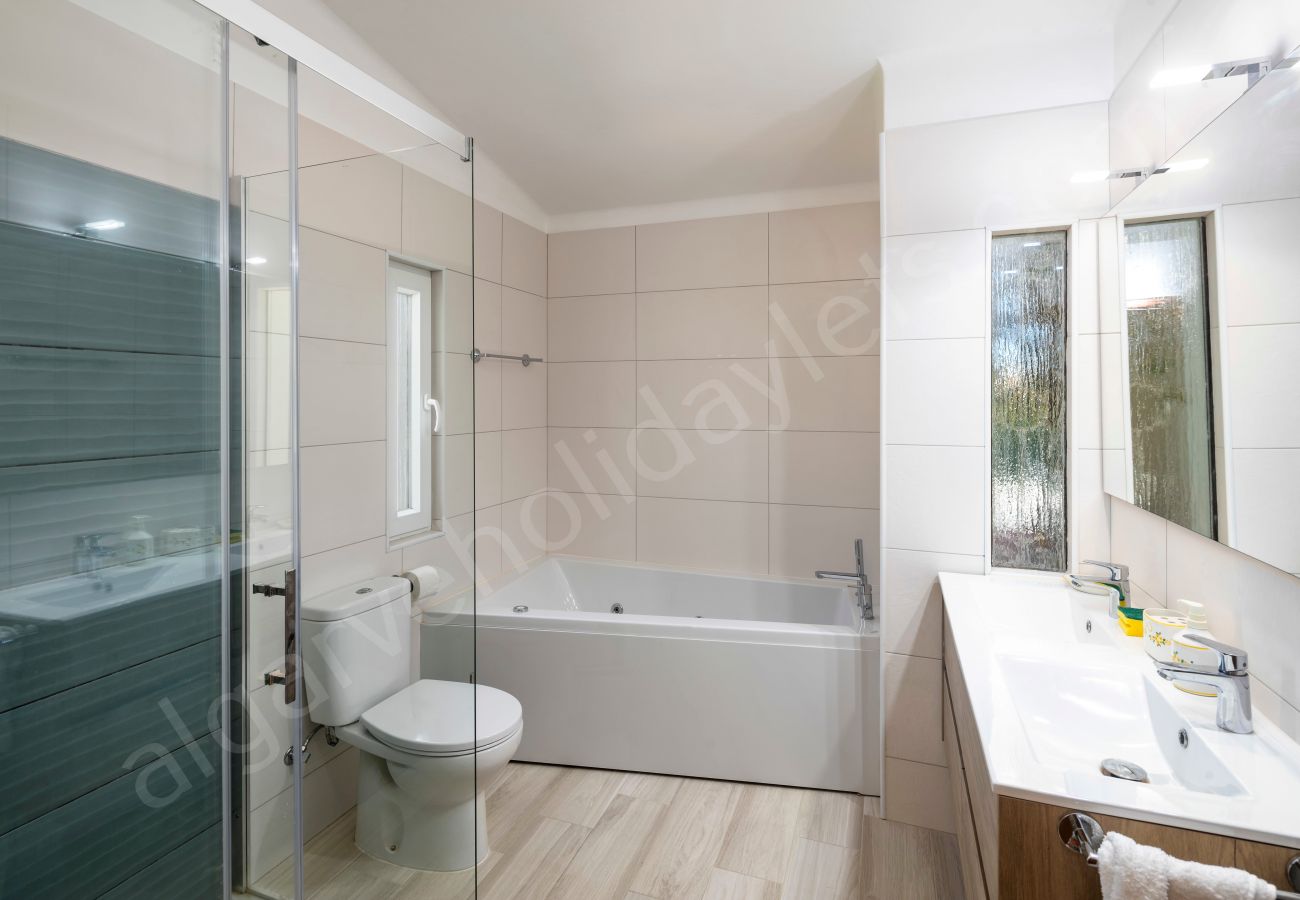 Villa in Carvoeiro - Villa Carpe Diem