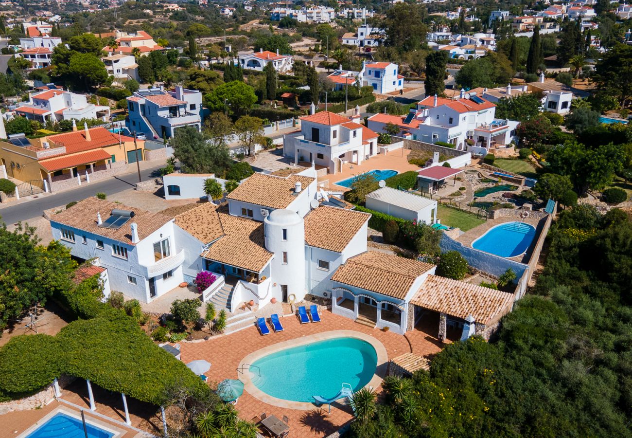 Villa in Carvoeiro - Sacada Winter Rental