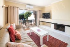 Apartment in Porches - 813 Alporchinhos